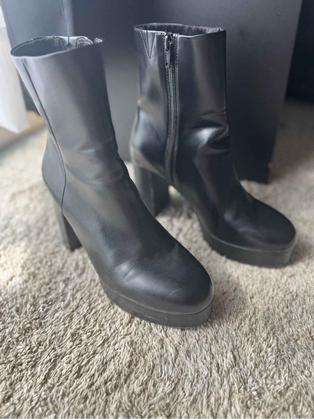H&M Black Platform Ankle Boots Size 39 US 8-8.5 Chunky Block Heel